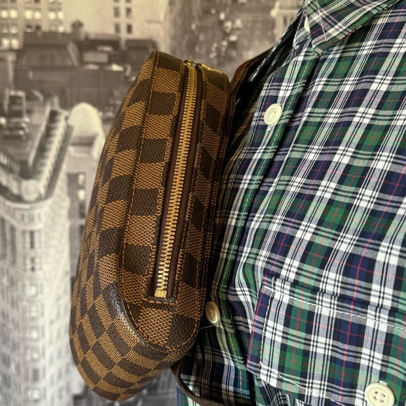 🎯SOLD🎯 Louis Vuitton's Geronimos Damier Cross Body Bag Authentic - Picture 5 of 16